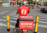 北京外卖送餐车统一标识 违规平台将被追责