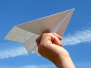 宁波高一男生夺全国纸飞机比赛冠军，专家：对着机头哈气没用