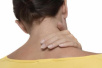 除了脖子疼　颈椎病还有什么症状？
