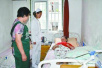南京一家养老院创新护理方式　微信预约下单，护士上门为老人服务